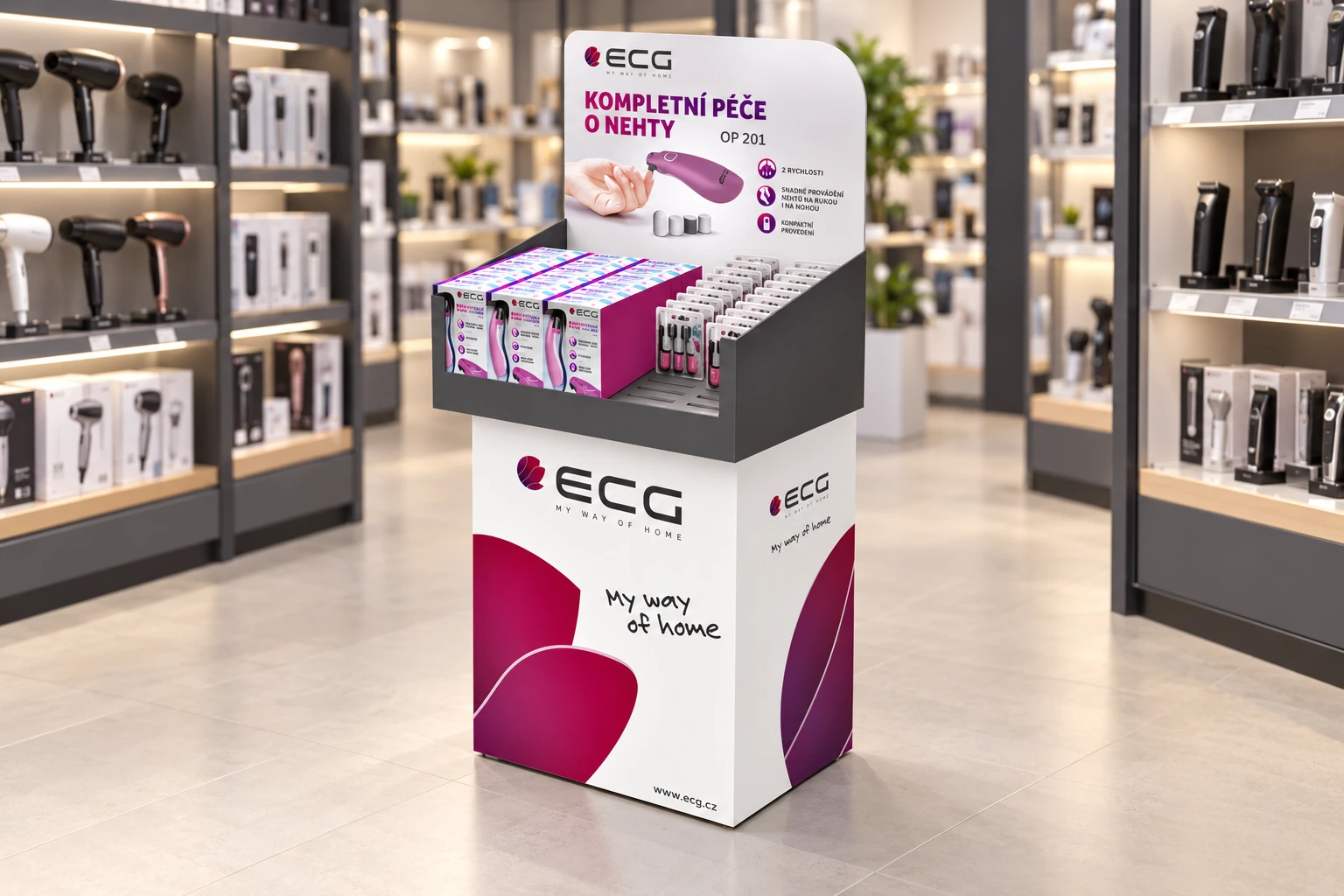Podlahový stojan ECG s původními obaly v prostředí prodejny.